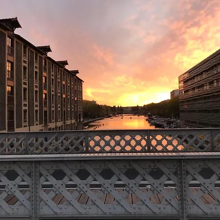 Apartment Haussmanien