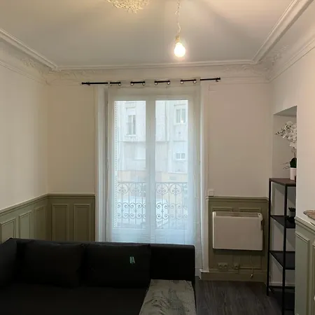 Apartment Haussmanien Paris