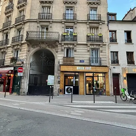 Apartment Haussmanien *